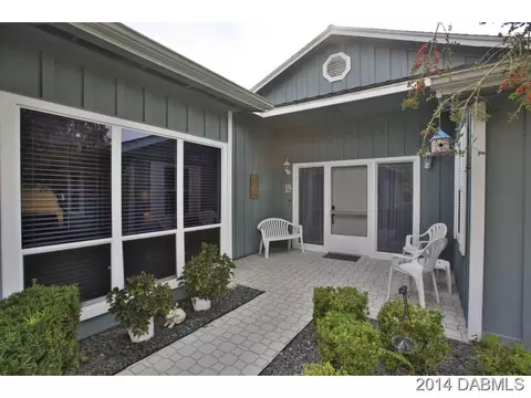 51 Treetop Cir, Ormond Beach, FL 32174 photo 2