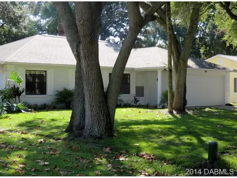 3 Brookside Cir, Ormond Beach, FL 32174 photo 2