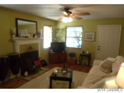 697 Cordova Ave, Ormond Beach, FL 32174 photo 2