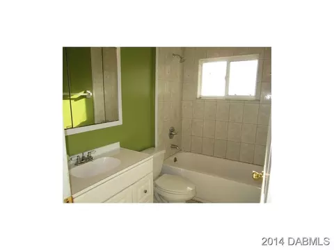 38 Parkview Ln, Ormond Beach, FL 32174 photo 9
