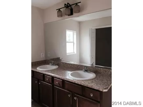 1417 Springleaf Dr, Ormond Beach, FL 32174 photo 3