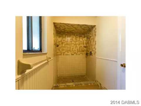 593 Mcintosh Rd, Ormond Beach, FL 32174 photo 8
