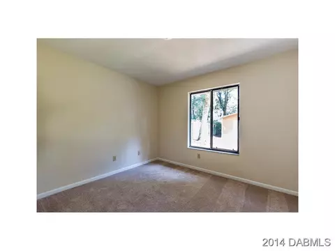 593 Mcintosh Rd, Ormond Beach, FL 32174 photo 10