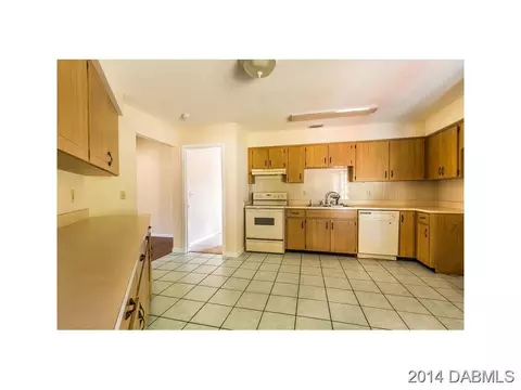 593 Mcintosh Rd, Ormond Beach, FL 32174 photo 3