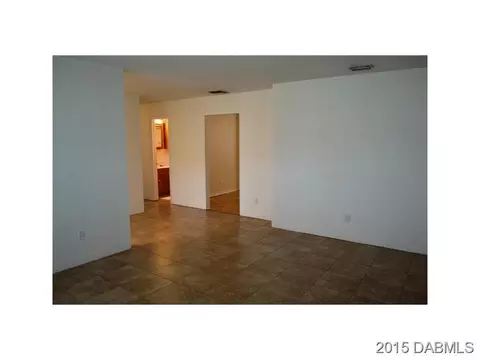 321 Sylvan Dr, Ormond Beach, FL 32174 photo 4