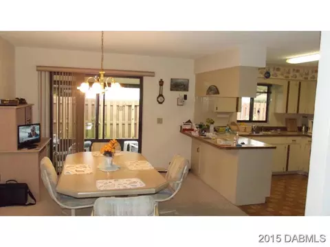 2903 Queen Palm Dr, Edgewater, FL 32141 photo 2