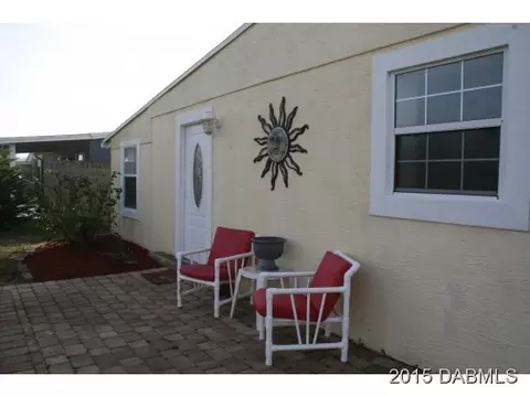 126 Roberta Rd, Ormond Beach, FL 32176 photo 2