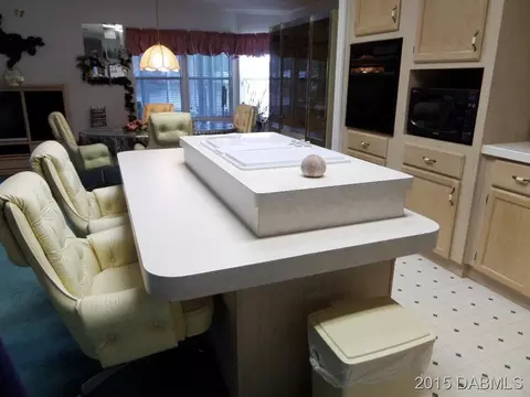 813 Navigators Way, Edgewater, FL 32141 photo 4