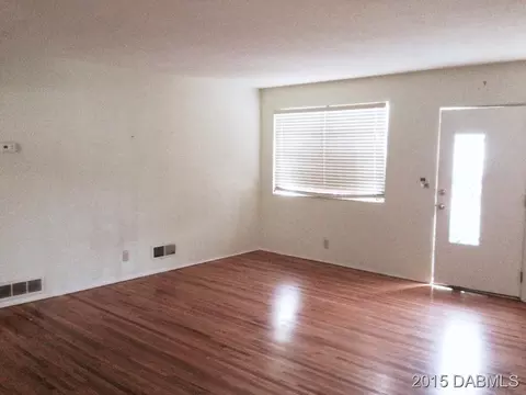 87 Standish Dr, Ormond Beach, FL 32176 photo 2