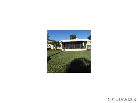 6 Seabreeze Dr, Ormond Beach, FL 32176 photo 2