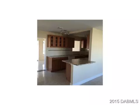 6 Seabreeze Dr, Ormond Beach, FL 32176 photo 4