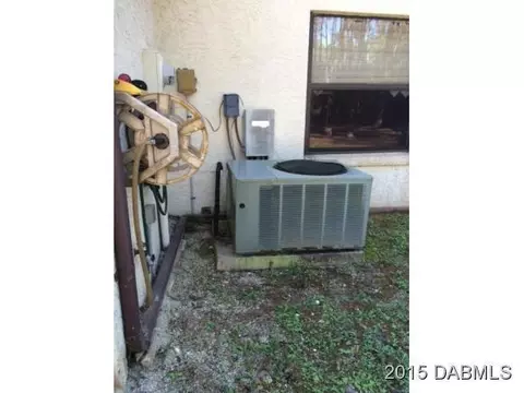21 Winchester Rd, Ormond Beach, FL 32174 photo 10