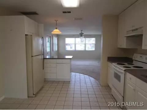 12 Azalea Dr, Ormond Beach, FL 32176 photo 2