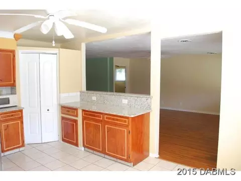 33 Warwick Ave, Ormond Beach, FL 32174 photo 4