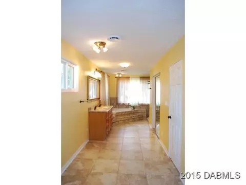 33 Warwick Ave, Ormond Beach, FL 32174 photo 7