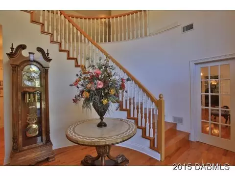 1 Broadwater Dr, Ormond Beach, FL 32174 photo 2