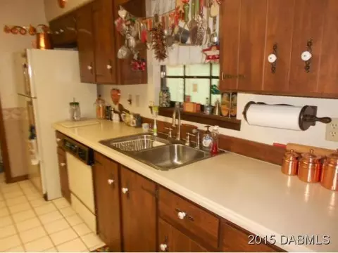 28 Village Dr, Ormond Beach, FL 32174 photo 4