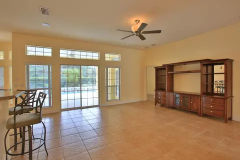 1536 Kilrush Dr, Ormond Beach, FL 32174 photo 12