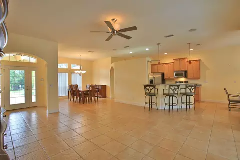 1536 Kilrush Dr, Ormond Beach, FL 32174 photo 13