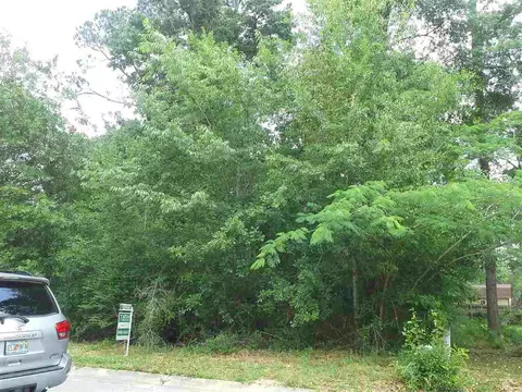 1652 Eagle St, Cantonment, FL 32533 photo 3