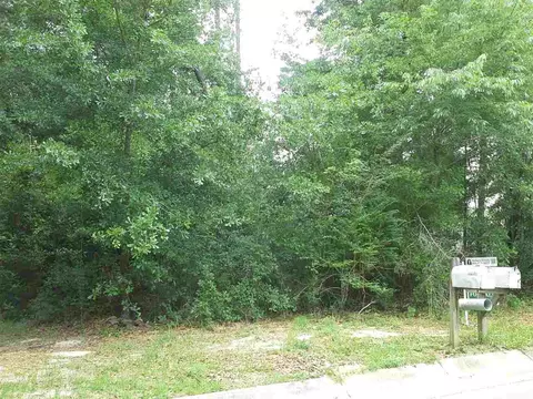 1652 Eagle St, Cantonment, FL 32533 photo 5