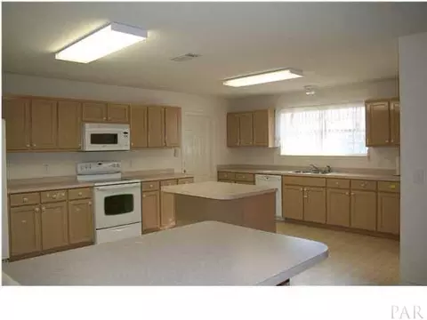 2467 Pine Forest Rd, Cantonment, FL 32533 photo 6