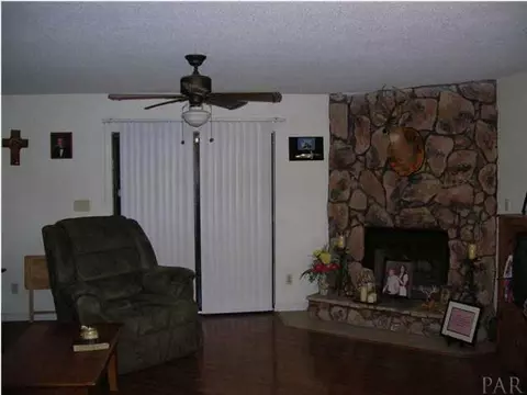 4250 Stephens Rd, Pace, FL 32571 photo 2