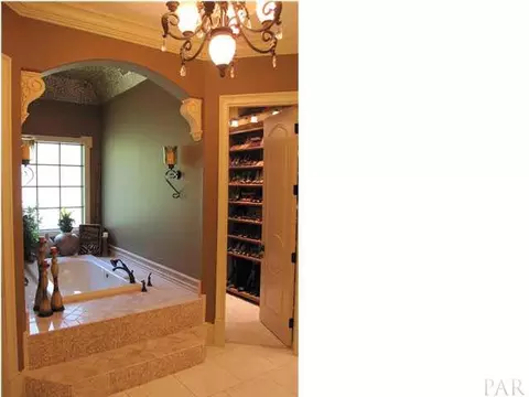 7464 Lakeside Dr, Milton, FL 32583 photo 19