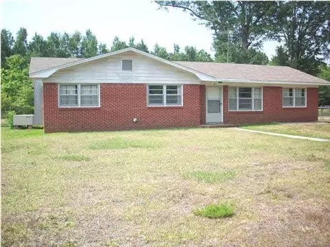 502 E Pine St, Atmore, AL 36502 photo 1