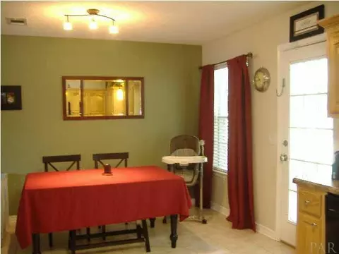 5863 Cedar Tree Dr, Milton, FL 32570 photo 8