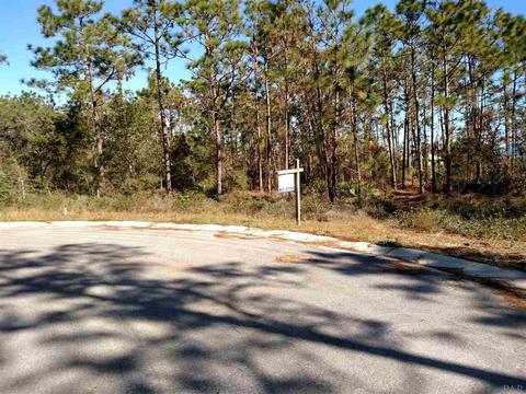 10530 Squall Line Rd, Pensacola, FL 32507