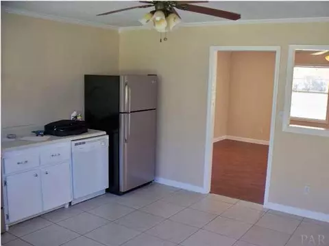 8230 Parker Rd, Milton, FL 32570 photo 5