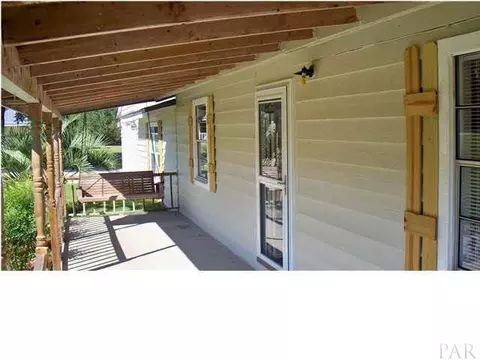 8230 Parker Rd, Milton, FL 32570 photo 9