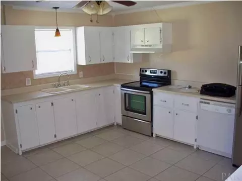 8230 Parker Rd, Milton, FL 32570 photo 4