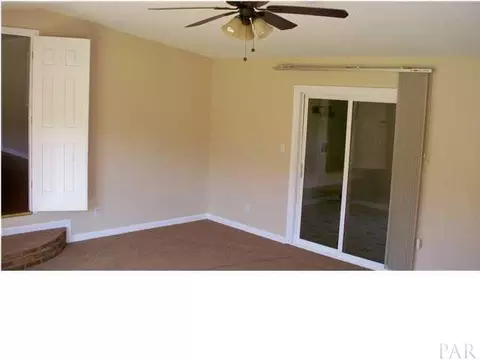 8230 Parker Rd, Milton, FL 32570 photo 2
