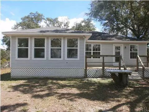285 Katie St, Milton, FL 32583 photo 2