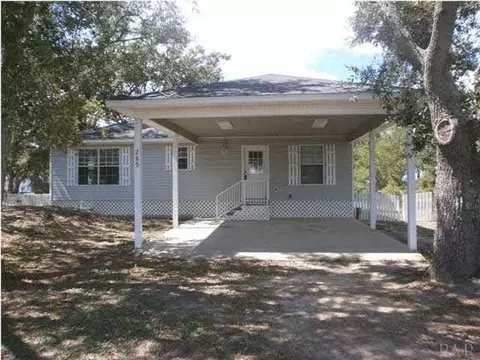 285 Katie St, Milton, FL 32583 photo 1