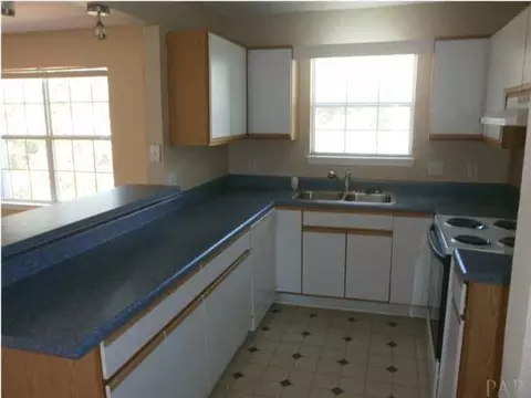 285 Katie St, Milton, FL 32583 photo 9