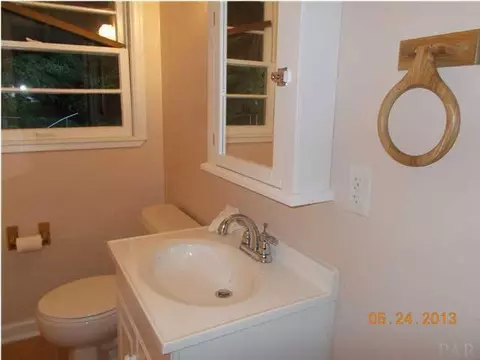 6624 Maple St, Milton, FL 32570 photo 4