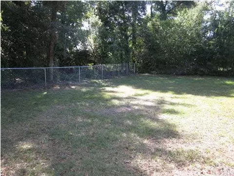6624 Maple St, Milton, FL 32570 photo 9