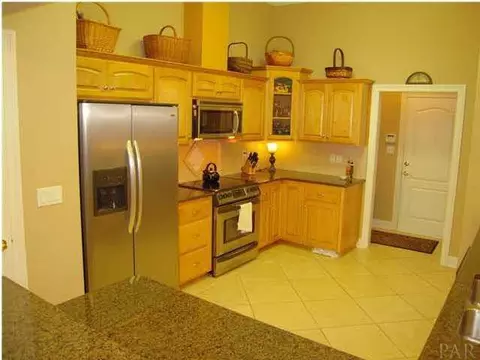 2954 Greystone Dr, Pace, FL 32571 photo 9