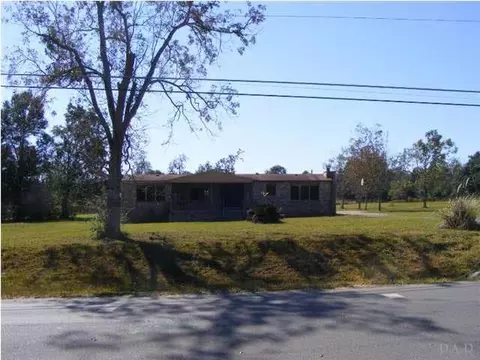 161 Cedar Tree Ln, Cantonment, FL 32533 photo 1