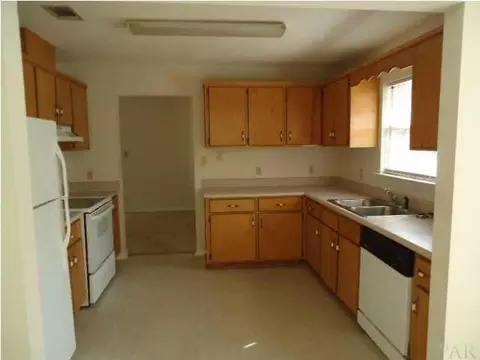 4870 Hamilton Bridge Rd, Pace, FL 32571 photo 3