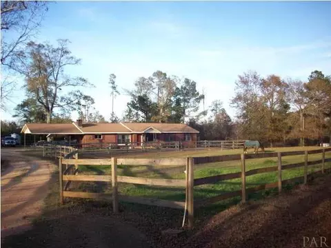 3900 Macks Rd, Century, FL 32535 photo 3
