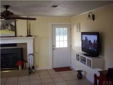 3900 Macks Rd, Century, FL 32535 photo 12
