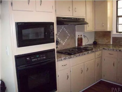 3900 Macks Rd, Century, FL 32535 photo 8