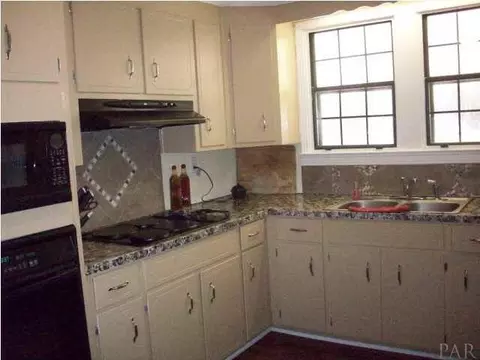 3900 Macks Rd, Century, FL 32535 photo 5