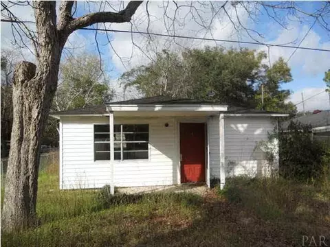 4073 Vern St, Pace, FL 32571 photo 2
