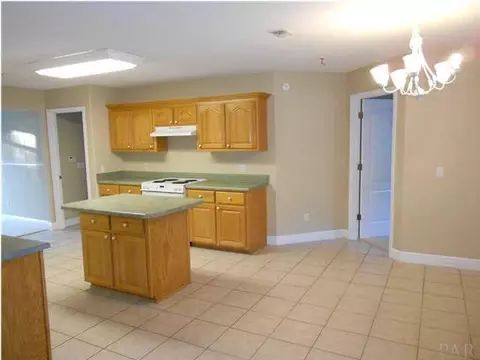 4692 Autumndale Dr, Pace, FL 32571 photo 4