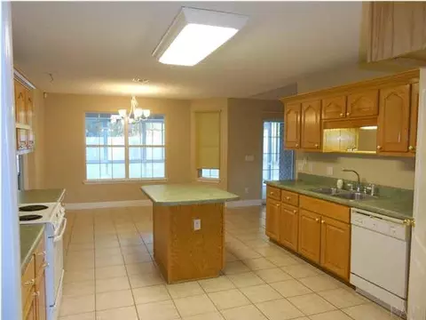 4692 Autumndale Dr, Pace, FL 32571 photo 6